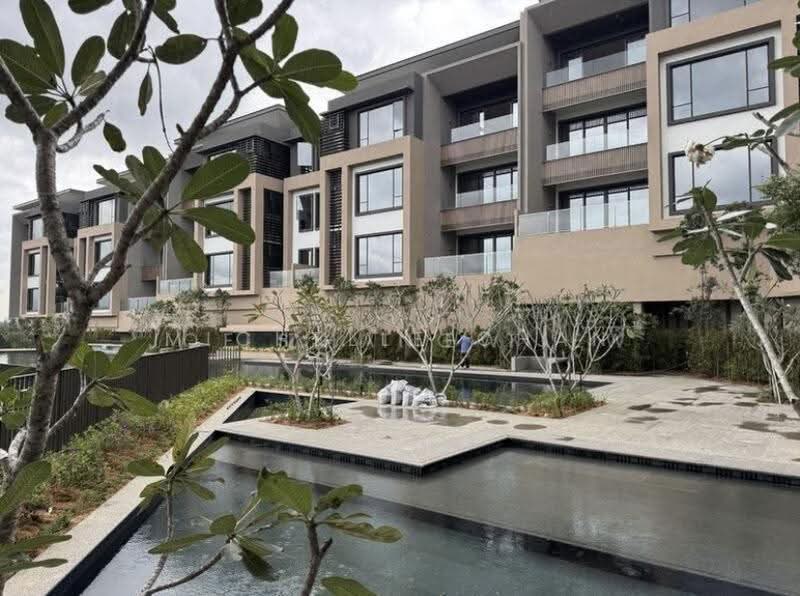 Kondominium untuk Dijual di The Peak - Michelle Chan - Exterior - PropertyGuru.com.my