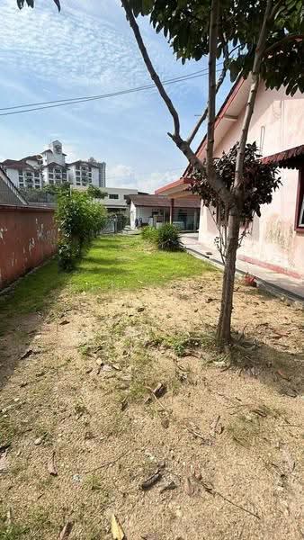 Bungalow House untuk Dijual di Kampung Wadihana (Johor Bahru) - Ken Chai - PropertyGuru.com.my
