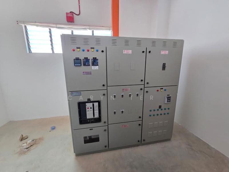 Detached Factory for Sale in Senai (Kulai) - Caryn Ter - Interior - PropertyGuru.com.my
