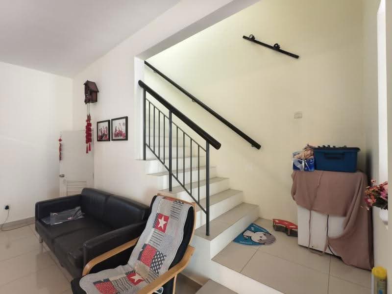Rumah Teres 2.5-Tingkat untuk Dijual di Bandar Botanic (Klang) - Lim Jeon - Living Room - PropertyGuru.com.my