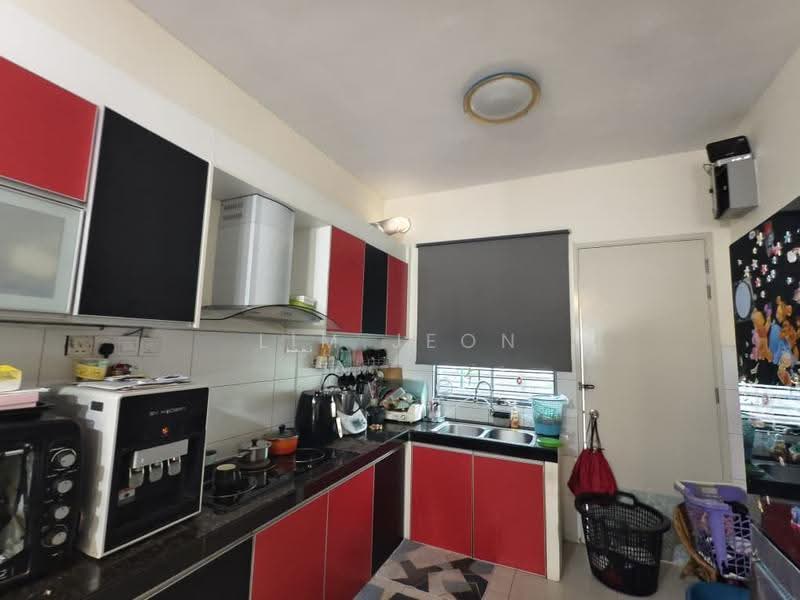 Rumah Teres 2.5-Tingkat untuk Dijual di Bandar Botanic (Klang) - Lim Jeon - Kitchen - PropertyGuru.com.my