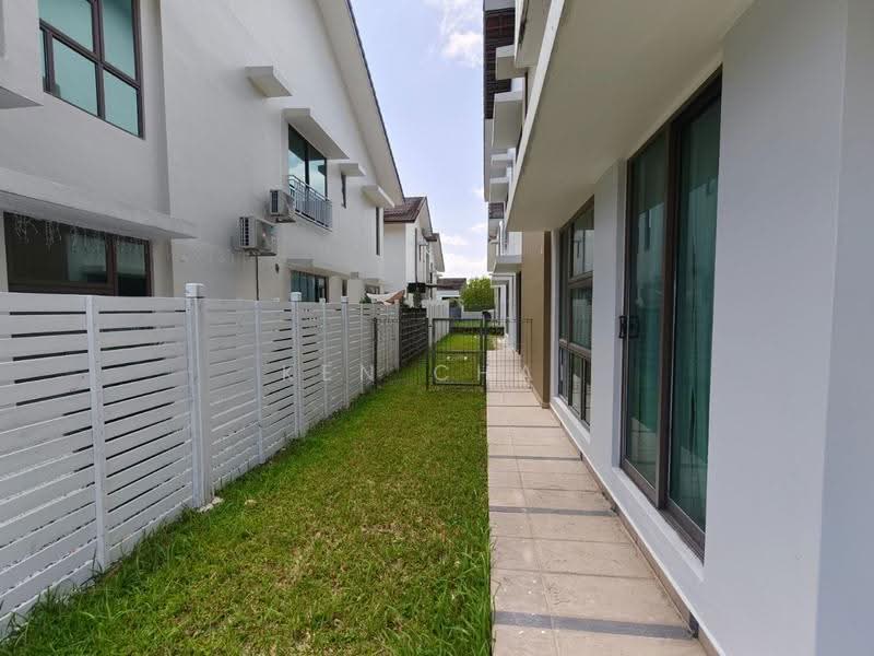 Rumah Berkembar untuk Dijual di Iskandar Puteri (Nusajaya) (Johor) - Ken Chai - PropertyGuru.com.my