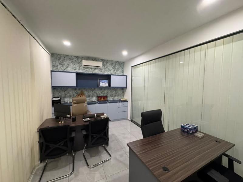 Office for Rent in Johor Bahru (Johor) - Caryn Ter - Study - PropertyGuru.com.my