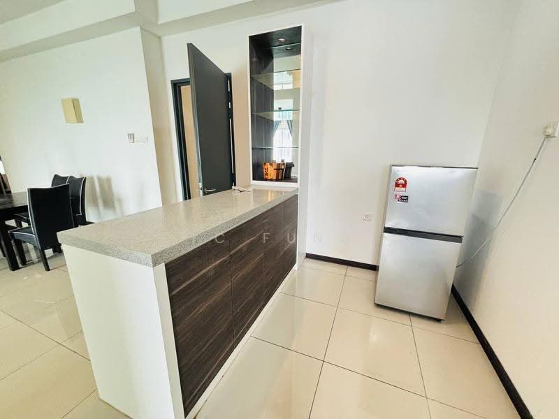 Kediaman Servis untuk Disewa di D'carlton (Residensi Seri Mega) - YC Fung - Kitchen - PropertyGuru.com.my