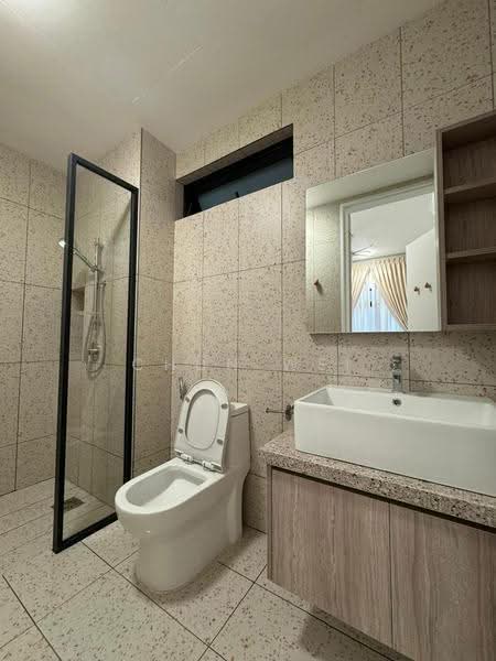 Kediaman Servis untuk Disewa di The Rosewoodz @ Bukit Jalil - Chun Wei - Bathroom - PropertyGuru.com.my