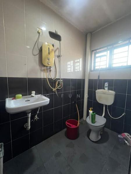 2-storey Terraced House for Rent in Gelang Patah (Johor) - YC Fung - Bathroom - PropertyGuru.com.my
