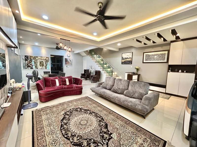 Rumah Teres untuk Dijual di Shah Alam (Selangor) - Syafiq Sharifudin - Living Room - PropertyGuru.com.my