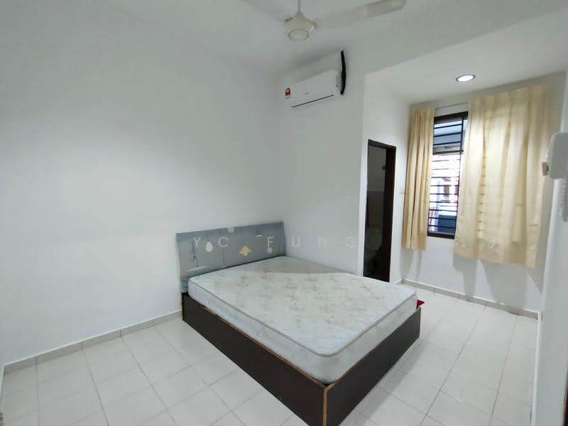 1-storey Terraced House for Rent in Skudai (Johor) - YC Fung - Bedroom - PropertyGuru.com.my