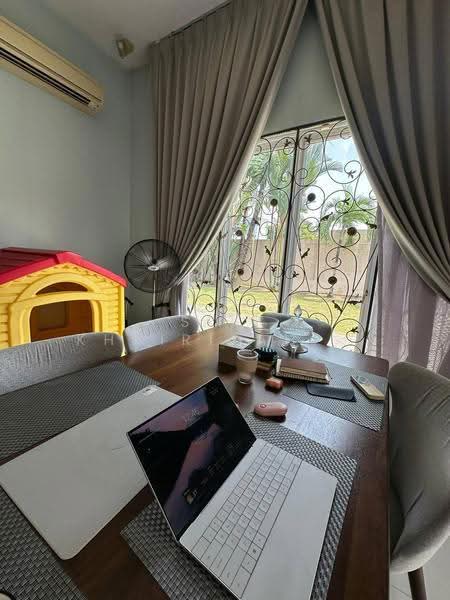 Bungalow House for Sale in Kayangan Heights (Shah Alam) - SITI KHAIRIYAH JAAFAR - Dining Room - PropertyGuru.com.my