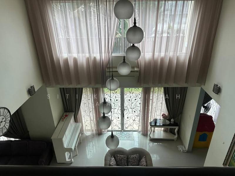 Bungalow House for Sale in Kayangan Heights (Shah Alam) - SITI KHAIRIYAH JAAFAR - Living Room - PropertyGuru.com.my