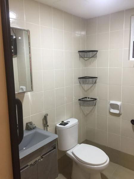 Pangsapuri untuk Disewa di Alam Budiman (Sri Budiman) - Wan Azima - Bathroom - PropertyGuru.com.my