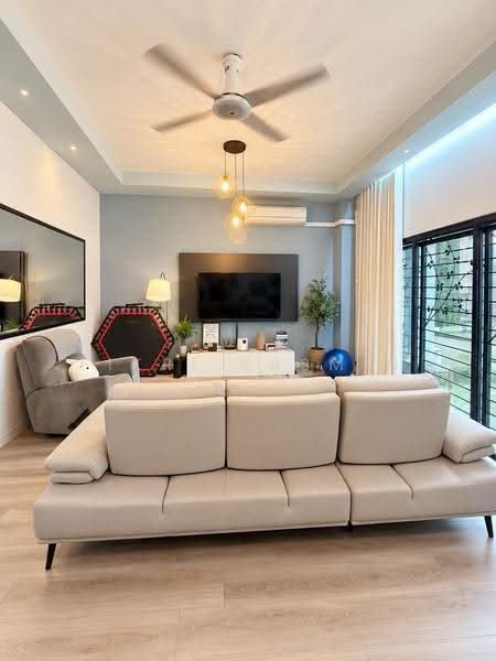 Rumah Teres 2-Tingkat untuk Dijual di Alam Sari (Bangi) - Fikri Yasmin - Living Room - PropertyGuru.com.my