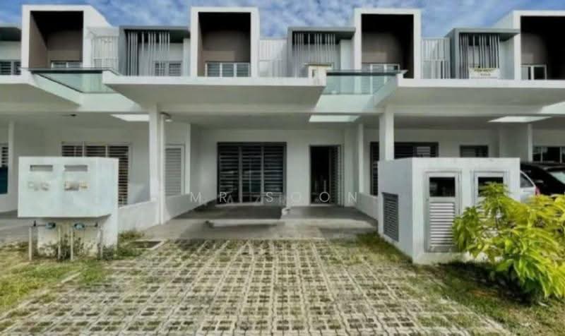 Rumah Teres 2-Tingkat untuk Dijual di Dengkil (Selangor) - Mr Soon - Exterior - PropertyGuru.com.my