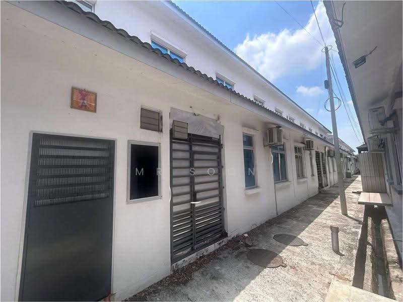 Rumah Teres 2-Tingkat untuk Dijual di Sungai Pelek (Selangor) - Mr Soon - Exterior - PropertyGuru.com.my