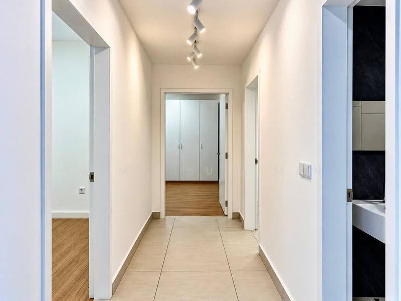 Condominium for Rent at Tuai Residence - Yasmin Sulaiman - Corridor - PropertyGuru.com.my