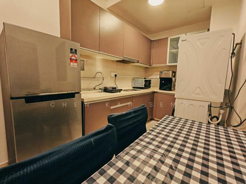 Kediaman Servis untuk Disewa di Regalia Residence - Chen Kah Seng - Kitchen - PropertyGuru.com.my