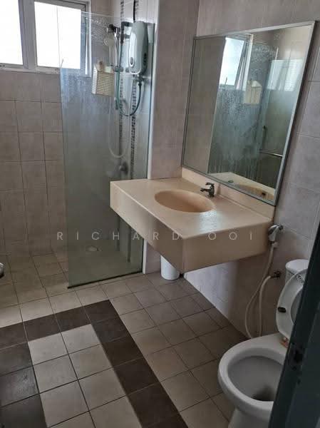 Kediaman Servis untuk Disewa di Scott Sentral - Richard Ooi - Bathroom - PropertyGuru.com.my