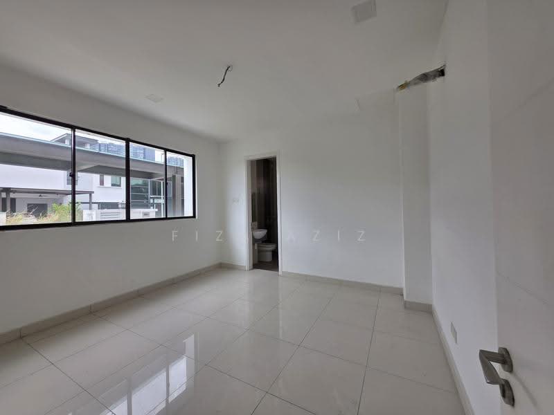 Semi-Detached House for Sale in Denai Alam (Shah Alam) - Fiza Aziz - PropertyGuru.com.my