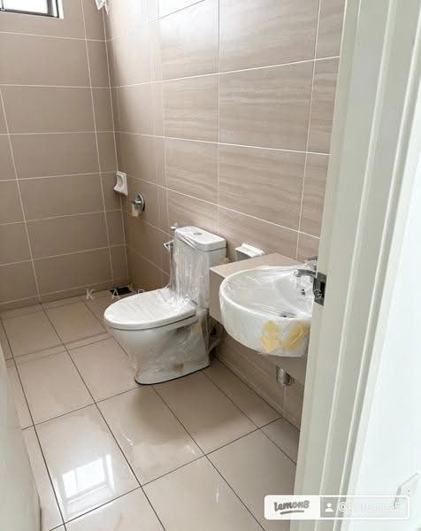 Terraced House for Sale in Johor Bahru (Johor) - Karen Heng - Bathroom - PropertyGuru.com.my