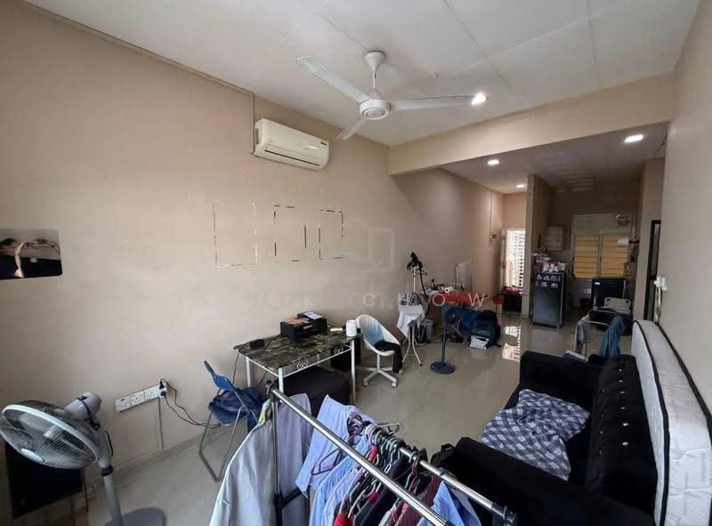 Rumah Flat untuk Dijual di Taman Maluri - Zack Chow - Living Room - PropertyGuru.com.my