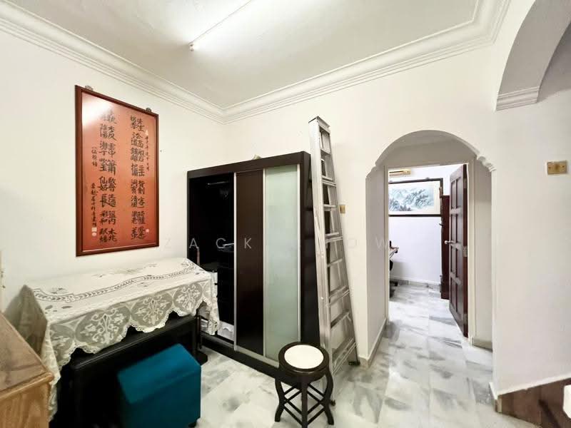 2-storey Terraced House for Sale in Taman Desa Cemerlang (Ulu Tiram) - Zack Chow - Corridor - PropertyGuru.com.my