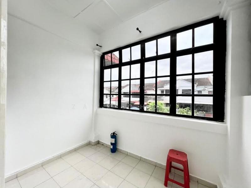 2-storey Terraced House for Sale in Taman Desa Cemerlang (Ulu Tiram) - Zack Chow - Interior - PropertyGuru.com.my