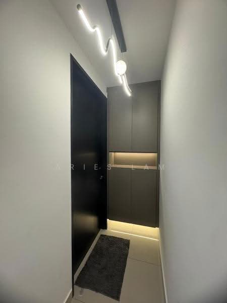 Kediaman Servis untuk Dijual di Meldrum Heights (Residensi Meldrum) - Aries Lam - Entrance - PropertyGuru.com.my