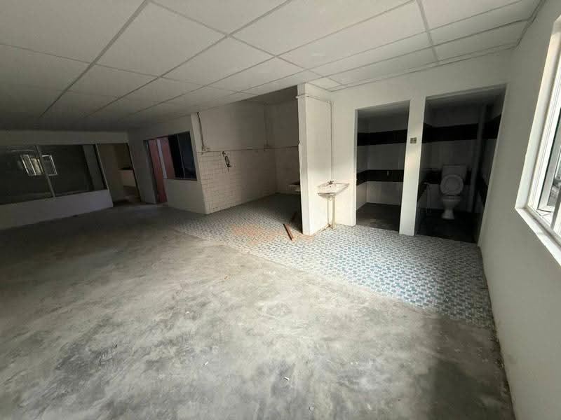 Kedai untuk Disewa di Taman Tasek (Johor Bahru) - JE ONG - Interior - PropertyGuru.com.my