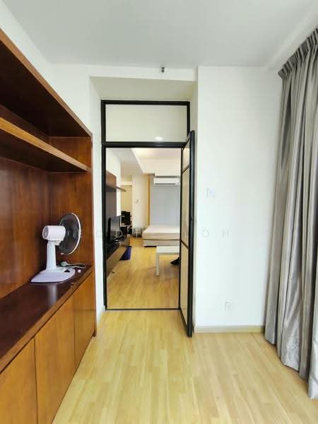 Kediaman Servis untuk Dijual di Parkview Service Apartment - Eddie Loh - Bedroom - PropertyGuru.com.my