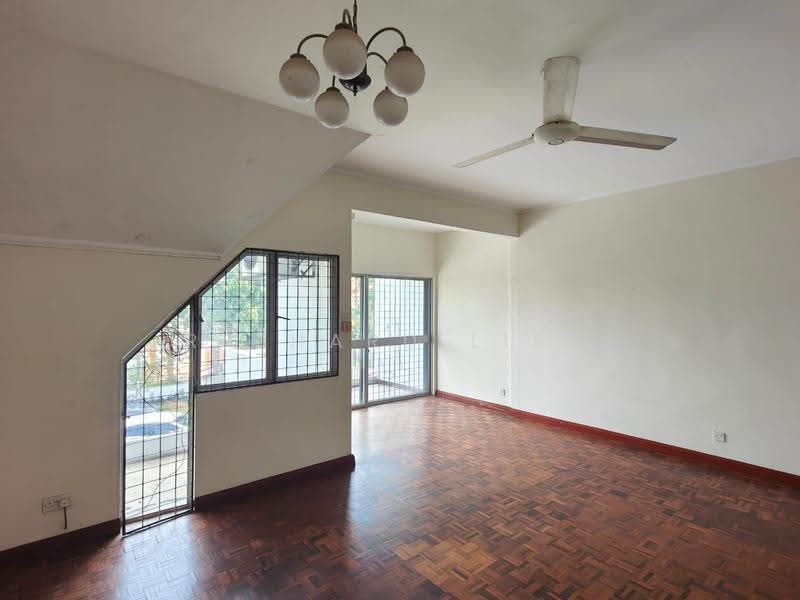 2-storey Terraced House for Sale in Taman Mayang Jaya (Petaling Jaya) - Richard Liew - Living Room - PropertyGuru.com.my