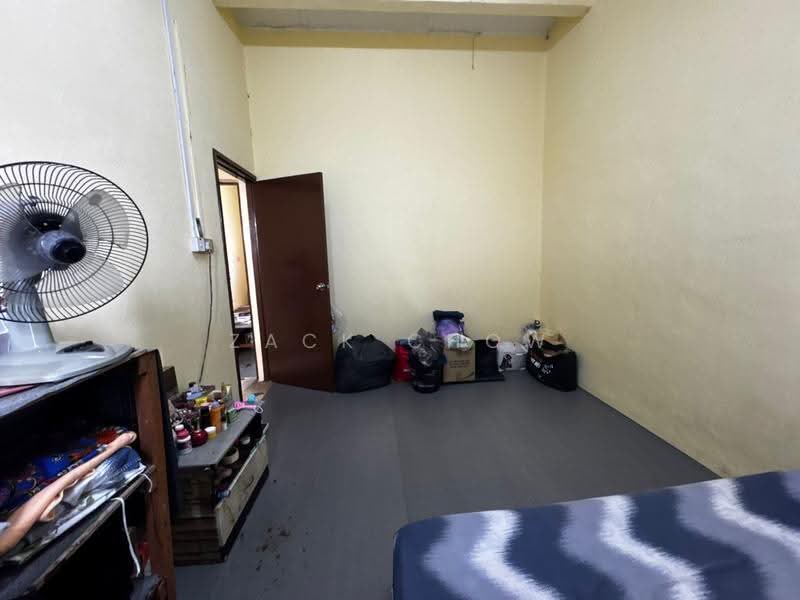 2-storey Terraced House for Sale in Taman Desa Cemerlang (Ulu Tiram) - Zack Chow - Interior - PropertyGuru.com.my