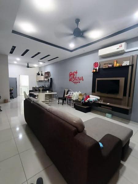 2-storey Terraced House for Sale in Bandar Pulai Jaya (Kulai) - Zack Chow - Living Room - PropertyGuru.com.my