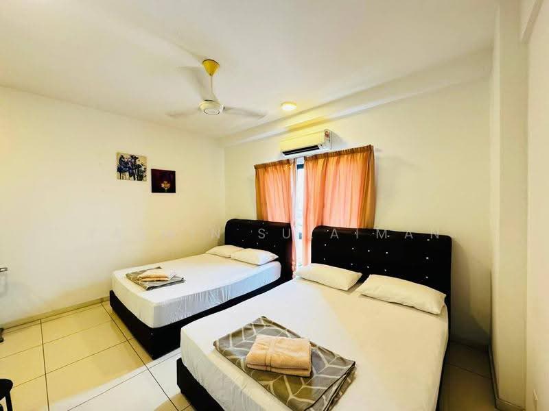 Kediaman Servis untuk Dijual di Emira Residence - Yasmin Sulaiman - Bedroom - PropertyGuru.com.my