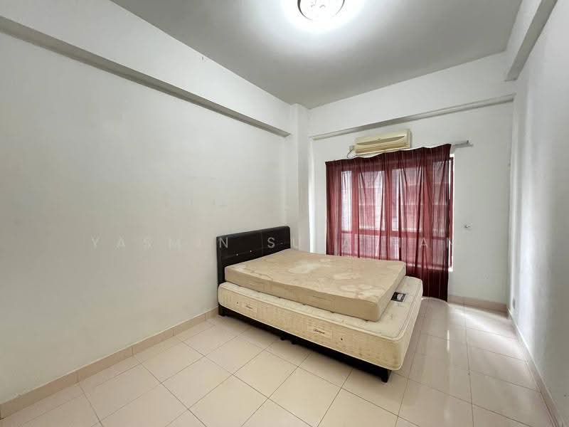 Condominium for Sale at Hartamas Regency 1 - Yasmin Sulaiman - Bedroom - PropertyGuru.com.my