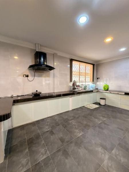 Bungalow House untuk Dijual di Kota Kinabalu (Sabah) - Celine Teah - Kitchen - PropertyGuru.com.my