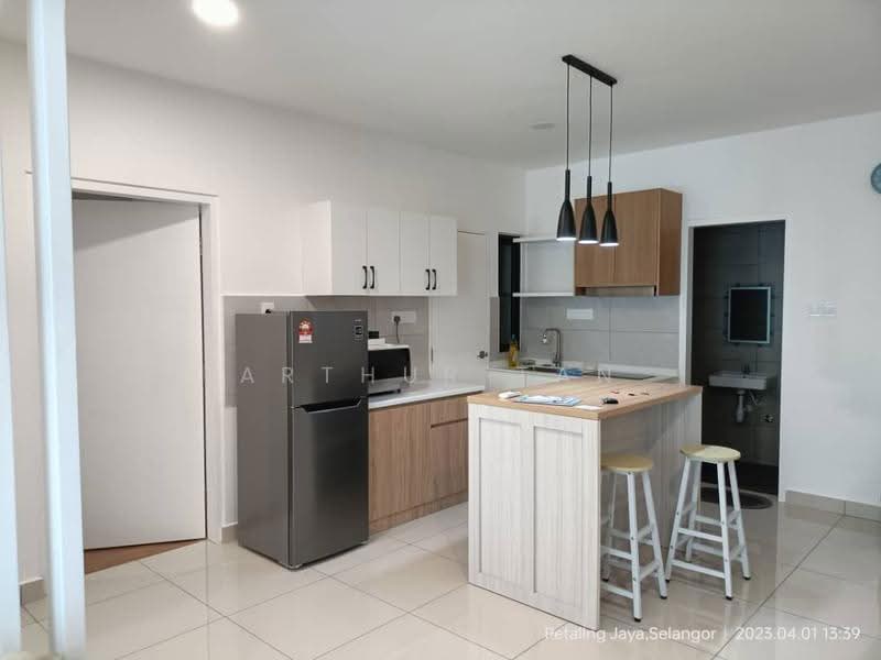 Kediaman Servis untuk Disewa di AraTre' Residences - Arthur Tan - Kitchen - PropertyGuru.com.my