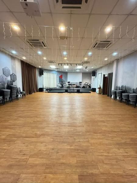 Shop for Rent in Seri Kembangan (Selangor) - Wai Ann Teng - Interior - PropertyGuru.com.my