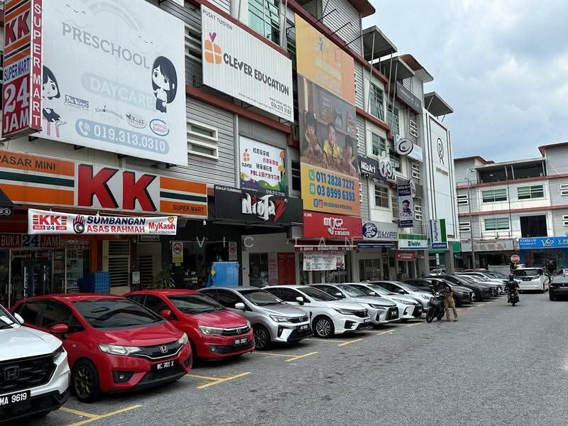 Shop for Rent in Bukit Jalil (Kuala Lumpur) - Vic Tan - Exterior - PropertyGuru.com.my