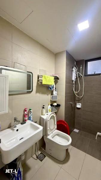 Service Residence for Sale at Gravit8, Klang - Ethan Chua - PropertyGuru.com.my