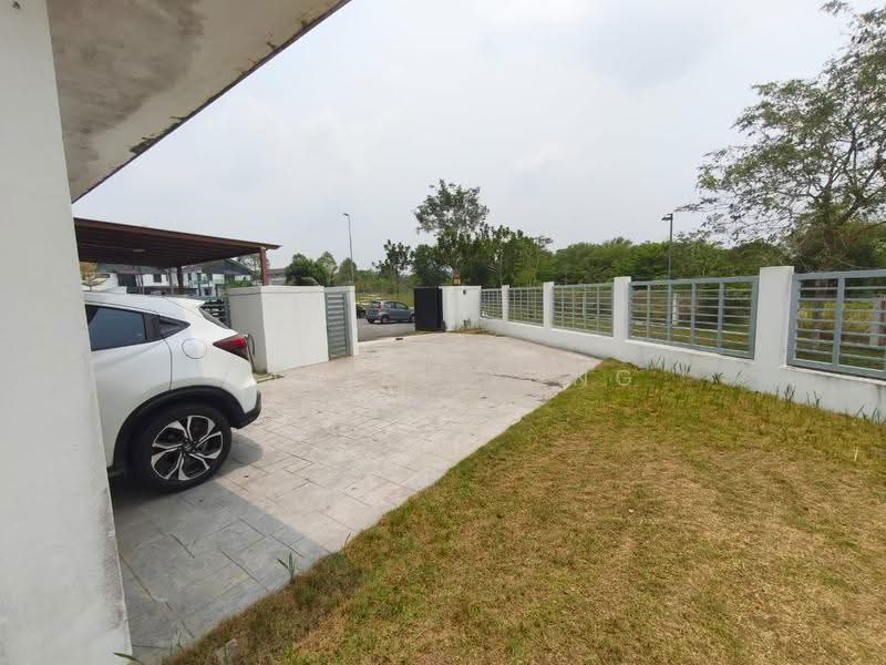 2-storey Terraced House for Sale in Taman Mount Austin (Tebrau) - Daniel Yong - Exterior - PropertyGuru.com.my