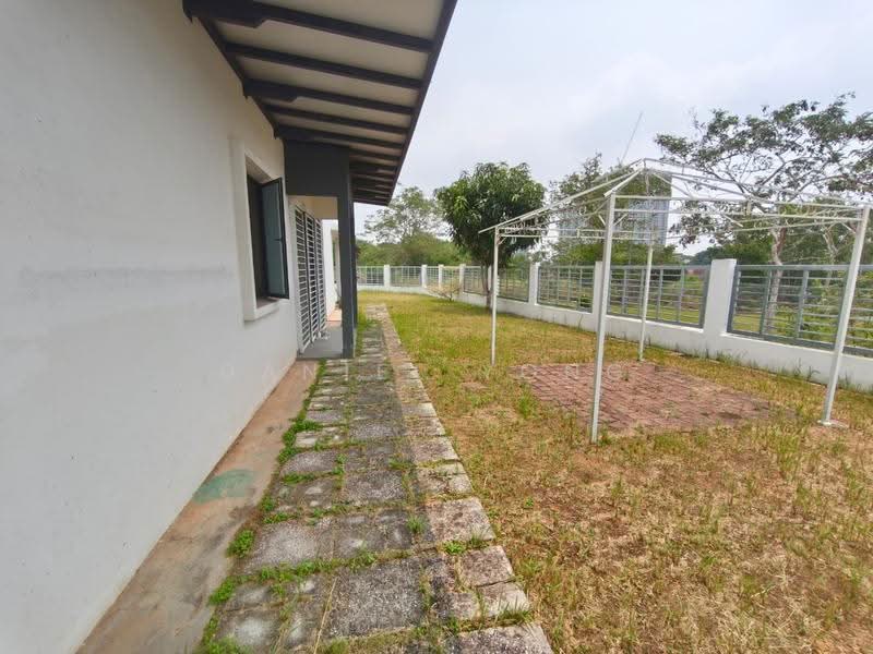2-storey Terraced House for Sale in Taman Mount Austin (Tebrau) - Daniel Yong - Exterior - PropertyGuru.com.my