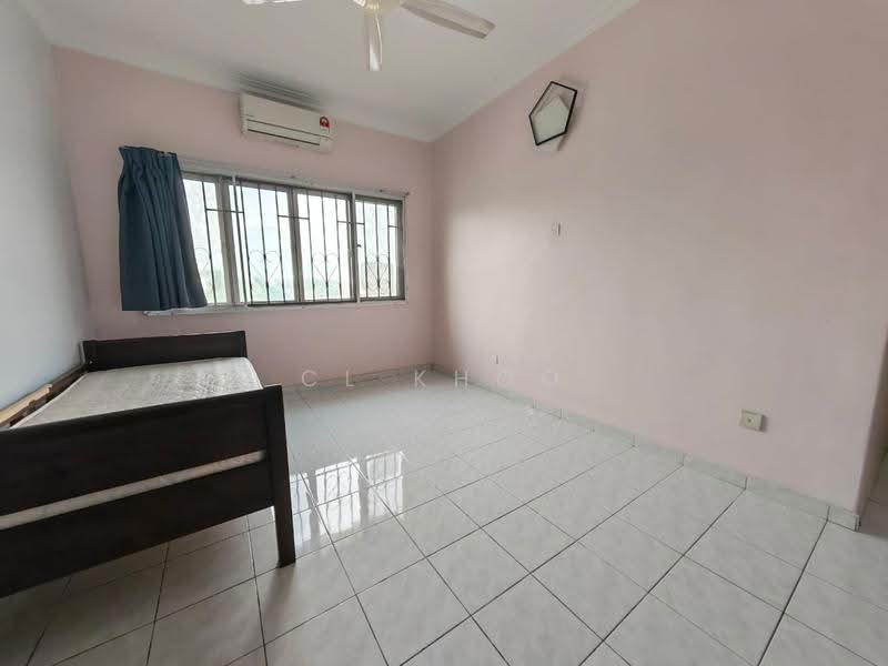 Apartment for Sale at Pangsapuri Sri Mekar - Cl Khoo - Bedroom - PropertyGuru.com.my