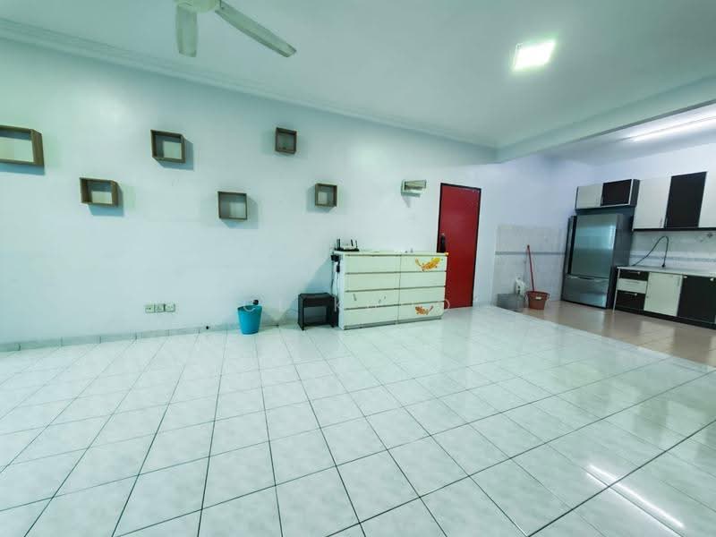 Apartment for Sale at Pangsapuri Sri Mekar - Cl Khoo - Living Room - PropertyGuru.com.my