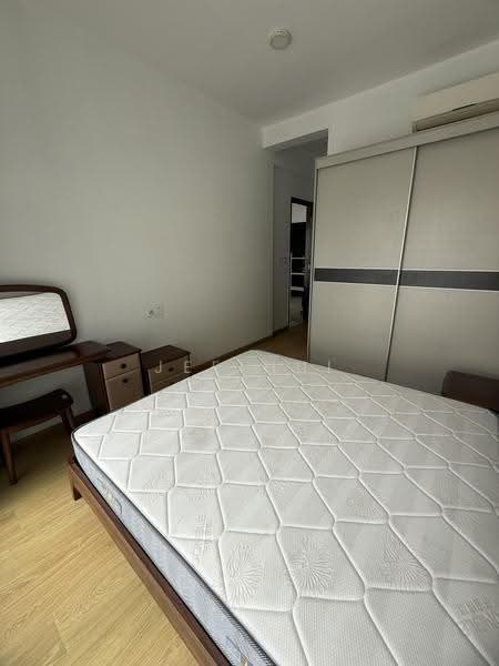 Condominium for Rent at Amberside @ Country Garden Danga Bay - Jee Hui - Bedroom - PropertyGuru.com.my