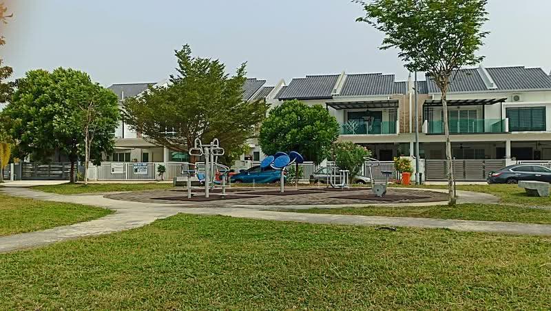 2-storey Terraced House for Rent in Bandar Sri Sendayan (Negeri Sembilan) - Tifi Ten - Exterior - PropertyGuru.com.my