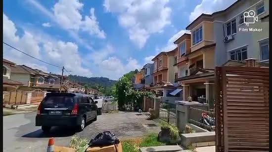 Rumah Teres 3-Tingkat untuk Disewa di Taman Puncak Jalil (Seri Kembangan) - Alvin Siaw - PropertyGuru.com.my