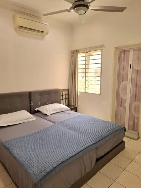 Rumah Teres 3-Tingkat untuk Disewa di Taman Puncak Jalil (Seri Kembangan) - Alvin Siaw - Bedroom - PropertyGuru.com.my