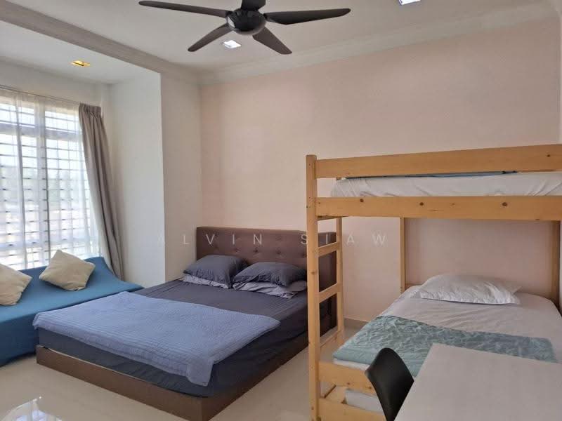 Rumah Teres 3-Tingkat untuk Disewa di Taman Puncak Jalil (Seri Kembangan) - Alvin Siaw - Bedroom - PropertyGuru.com.my
