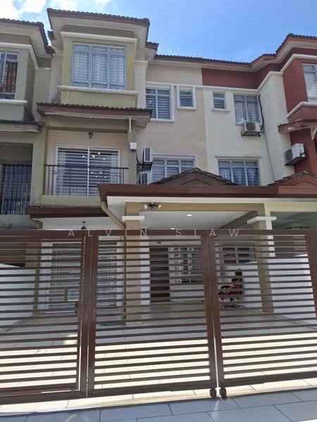 Rumah Teres 3-Tingkat untuk Disewa di Taman Puncak Jalil (Seri Kembangan) - Alvin Siaw - Exterior - PropertyGuru.com.my