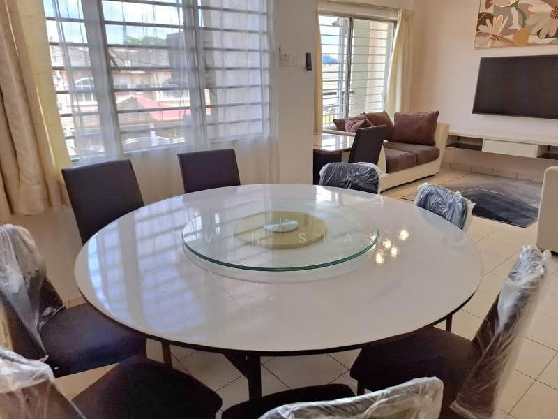 Rumah Teres 3-Tingkat untuk Disewa di Taman Puncak Jalil (Seri Kembangan) - Alvin Siaw - Dining Room - PropertyGuru.com.my